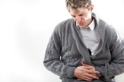 Il dolore in un uomo con prostatite